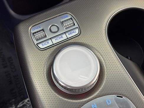 Used 2023 Genesis GV60 Performance image 34