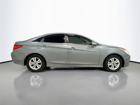Used 2014 Hyundai Sonata GLS w/ Popular Equipment Group 2 image 8