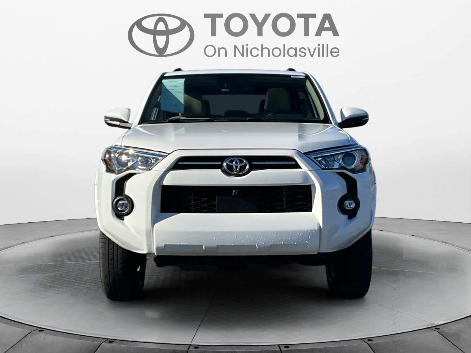 Used 2023 Toyota 4Runner SR5 Premium w/ Moonroof Package AWD/4WD image 8
