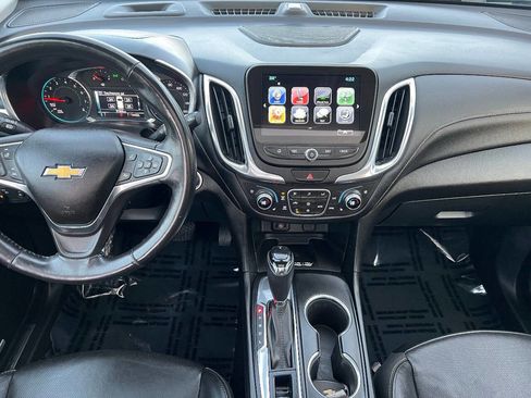 Used 2018 Chevrolet Equinox Premier FWD image 25