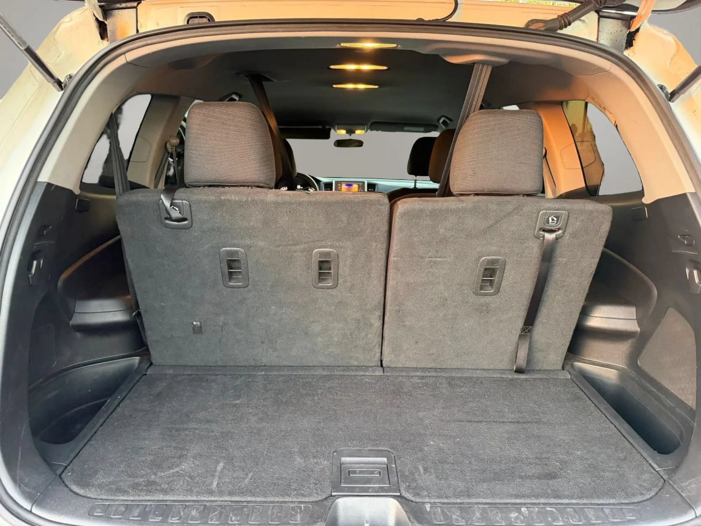 Used 2018 Honda Pilot LX image 15