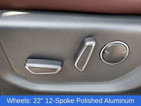 Used 2022 Ford Expedition Max Limited image 18