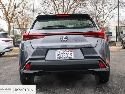 Used 2025 Lexus UX 300h FWD image 5