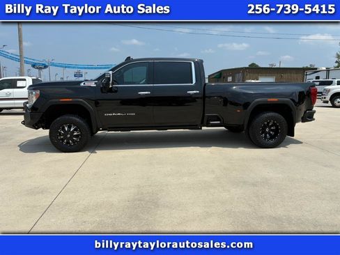Used 2021 GMC Sierra 3500 Denali w/ Denali Ultimate Package AWD/4WD image 1