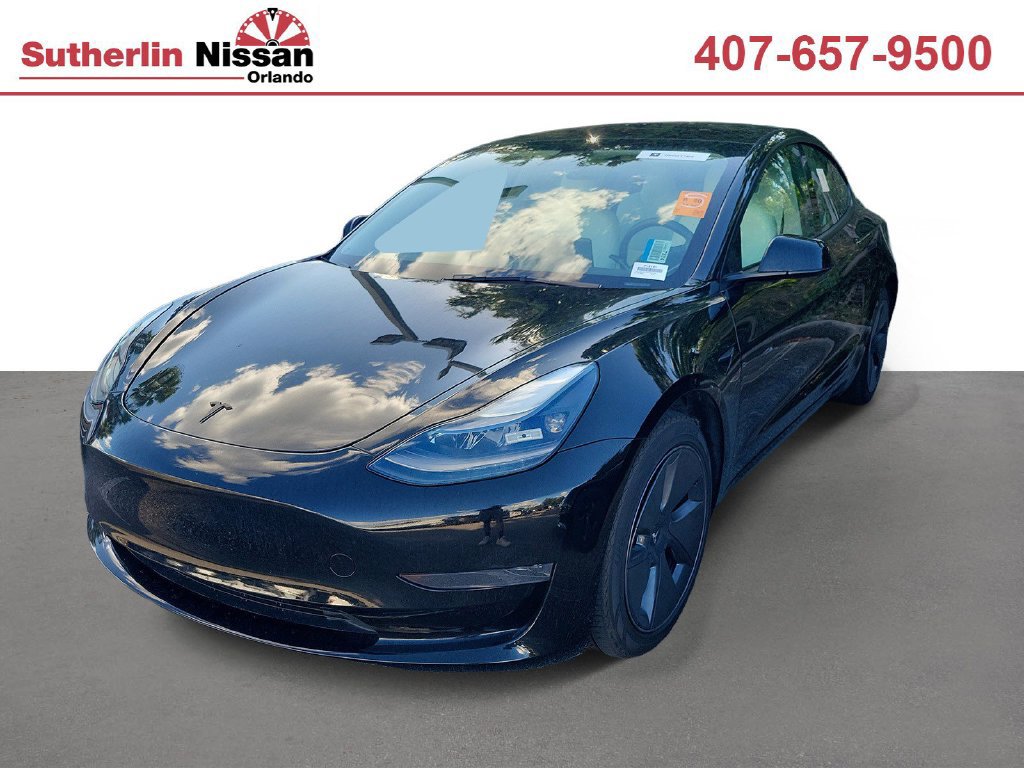 Used 2023 Tesla Model 3 Standard Range RWD image 1
