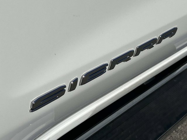 Used 2020 GMC Sierra 1500 SLT AWD/4WD image 12