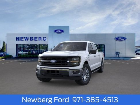 New 2026 Ford F150 XLT w/ XLT Chrome Appearance Package AWD/4WD image 4