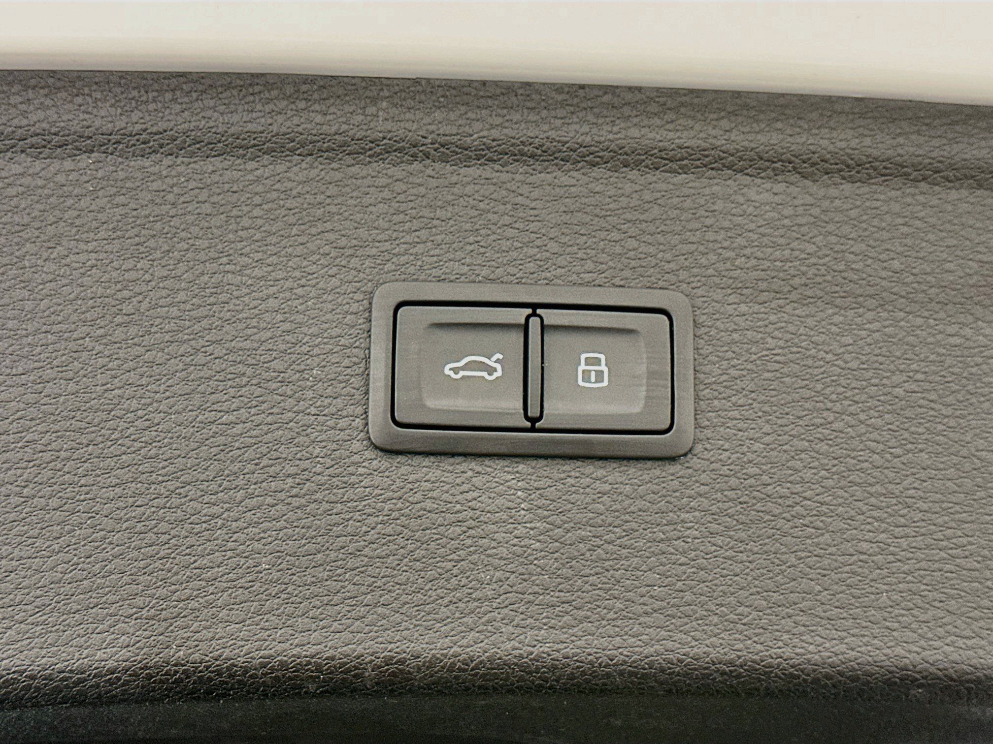 Used 2024 Audi Q5 2.0T Premium Plus AWD/4WD image 32