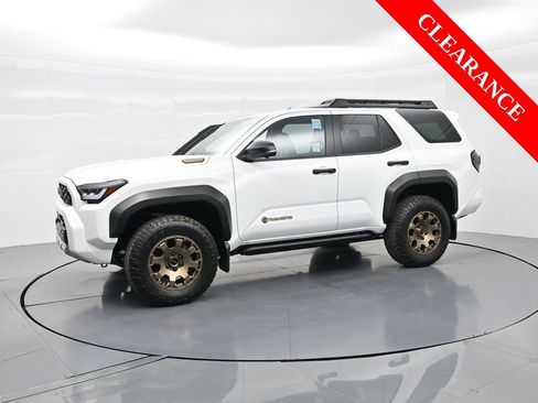 Used 2025 Toyota 4Runner 4WD image 69