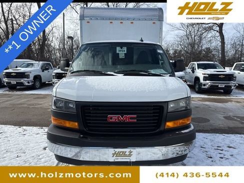 Used 2025 GMC Savana 3500 w/ Power Convenience Package RWD image 2