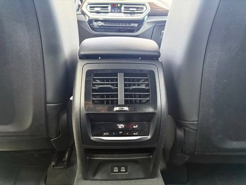 Used 2023 BMW X3 xDrive30i AWD/4WD image 11