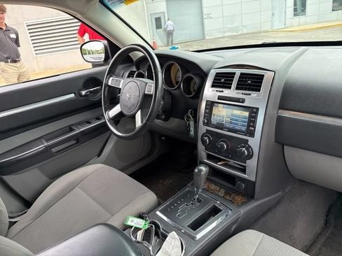 Used 2010 Dodge Charger SXT w/ Sun & Sound Group RWD image 14