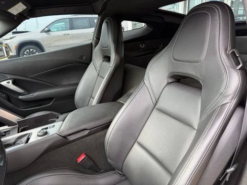 Used 2018 Chevrolet Corvette Grand Sport w/ Grand Sport Heritage Package RWD image 20