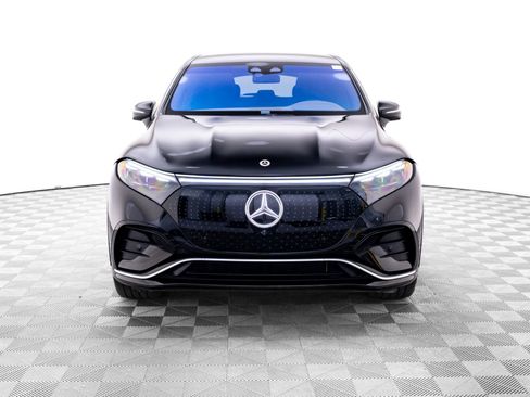 Certified 2023 Mercedes-Benz EQS 580 4MATIC SUV image 8