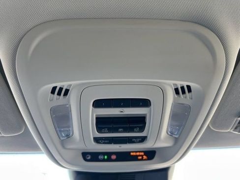 New 2025 Buick Envision Preferred AWD/4WD image 30