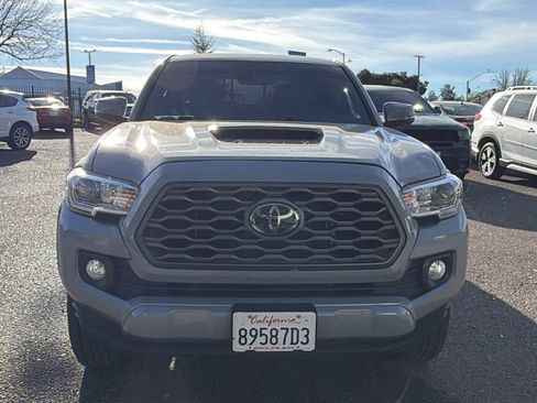 Used 2021 Toyota Tacoma TRD Sport w/ TRD Premium Sport Package image 2