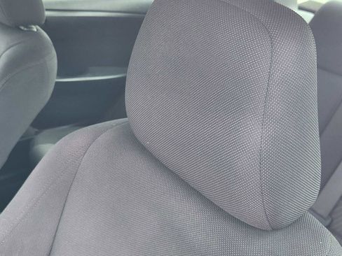 Used 2015 Toyota Camry LE image 15