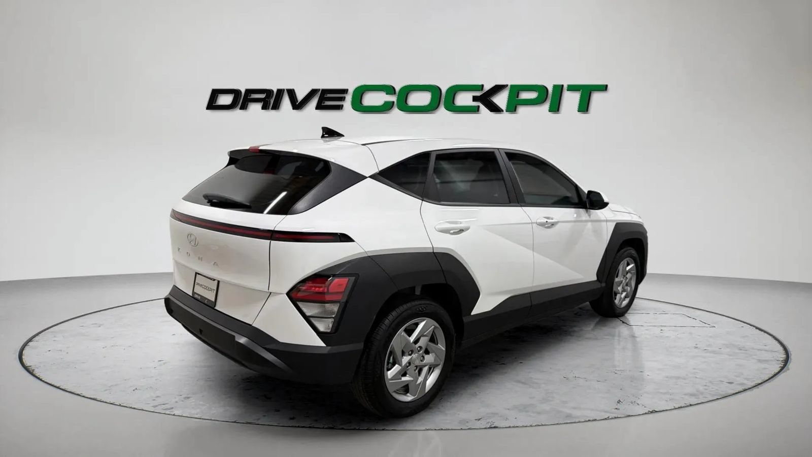 Used 2025 Hyundai Kona SE FWD image 7