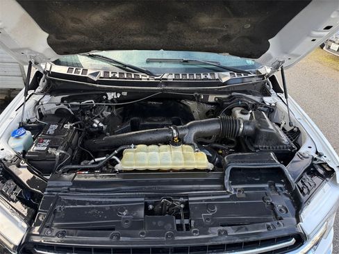 Used 2019 Ford F150 XLT w/ XTR Package image 20