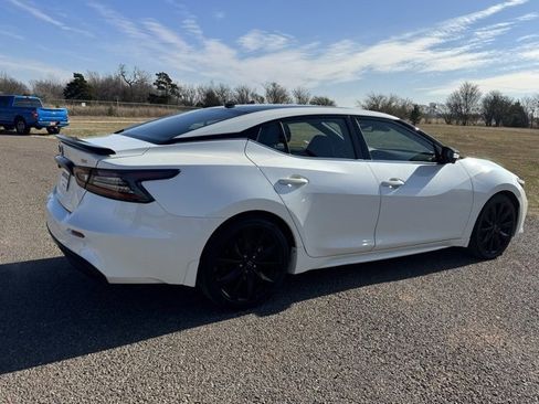 Used 2023 Nissan Maxima SR w/ Sport Mat Group image 6