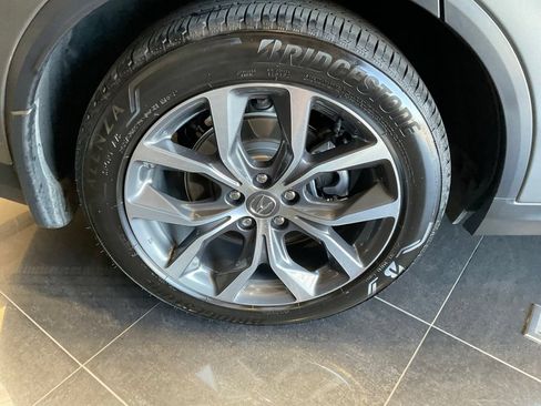 Certified 2024 Acura MDX w/ Technology Package AWD/4WD image 8
