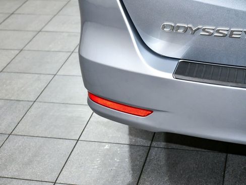 Used 2023 Honda Odyssey EX-L image 71