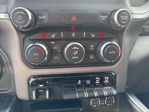 Used 2022 RAM 1500 Big Horn image 34