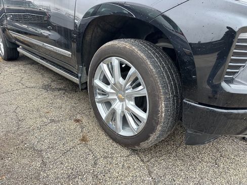 Used 2024 Chevrolet Silverado 1500 High Country image 4