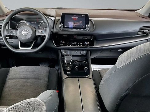 Used 2021 Nissan Rogue SV FWD image 7