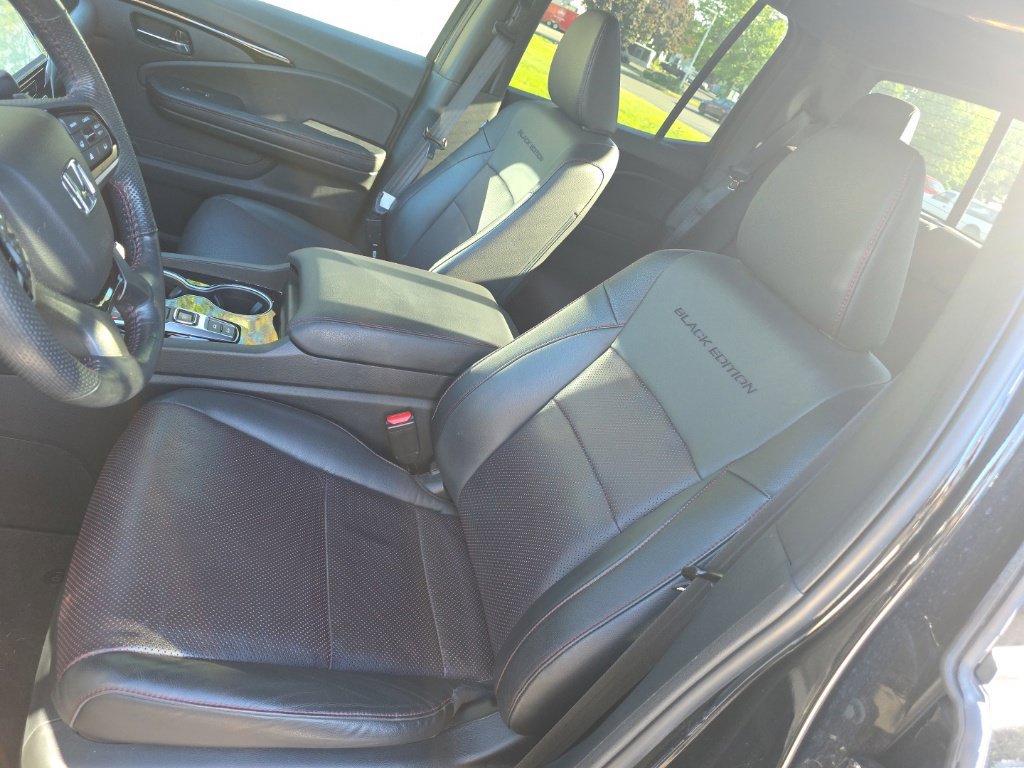Certified 2024 Honda Ridgeline Black Edition image 10