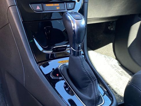 Used 2018 Buick Encore Preferred FWD image 21