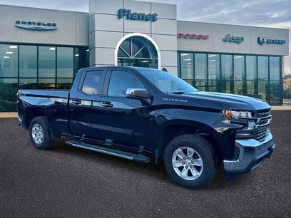 Used 2020 Chevrolet Silverado 1500 LT w/ Trailering Package