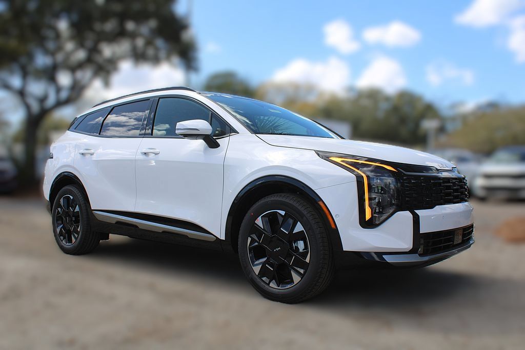 New 2027 Kia Sportage SX FWD image 3