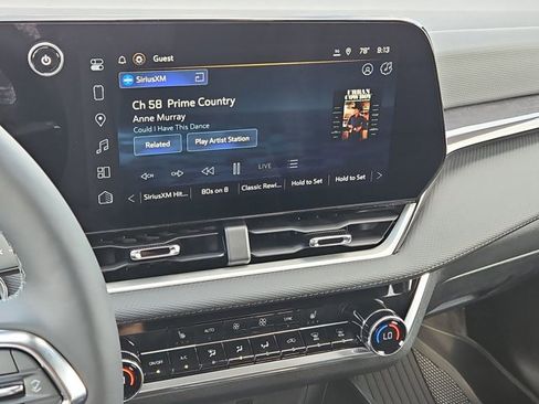 New 2026 Chevrolet Equinox LT w/ Convenience Package II image 12