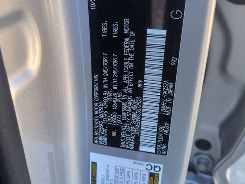 New 2025 Toyota 4Runner SR5 image 28