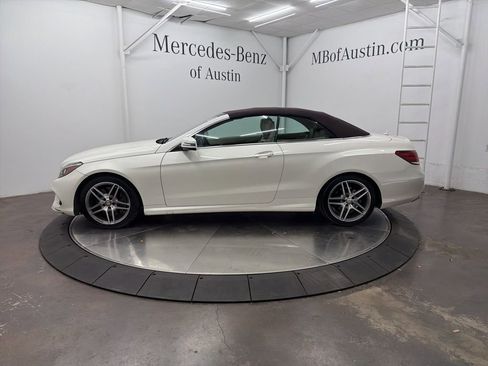 Used 2015 Mercedes-Benz E 550 Cabriolet image 4