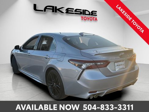 Used 2023 Toyota Camry XSE image 4