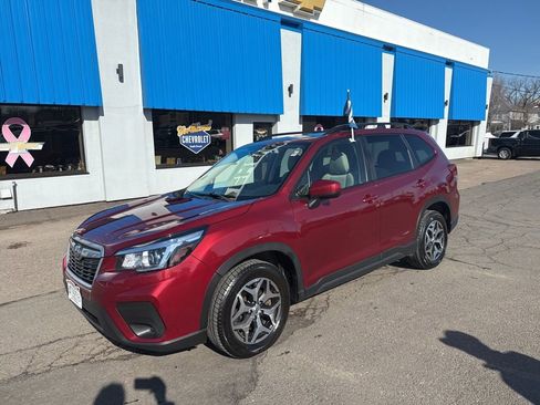 Used 2020 Subaru Forester Premium w/ Popular Package #1 image 1