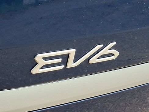 New 2026 Kia EV6 Light AWD/4WD image 15