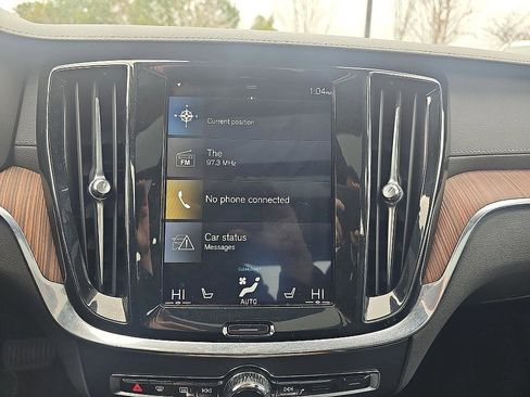 Used 2020 Volvo S60 T6 Inscription image 29