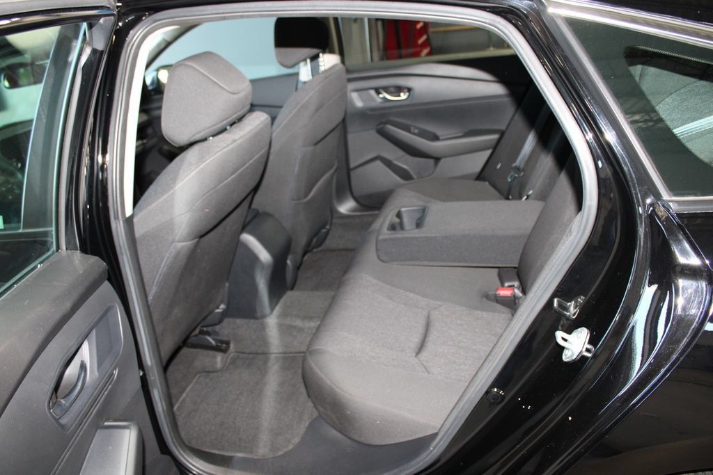 Used 2023 Honda Accord LX image 10