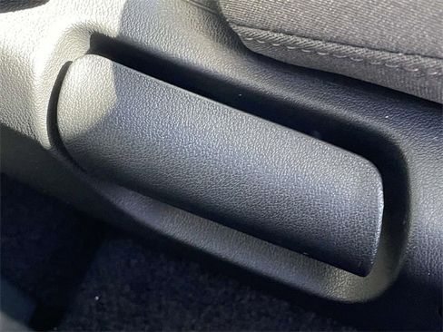 New 2025 Kia K4 LXS image 15