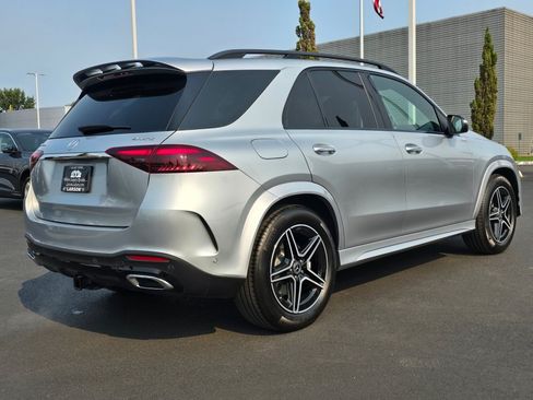 Used 2024 Mercedes-Benz GLE 350 4MATIC w/ AMG Line Interior image 6