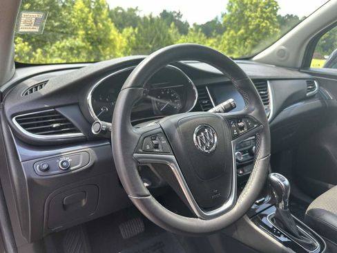 Certified 2021 Buick Encore Preferred w/ Safety Package FWD image 15