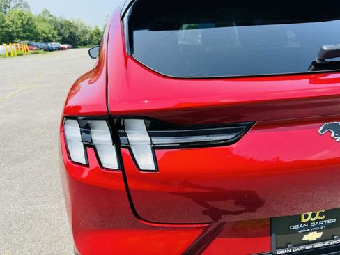 Used 2021 Ford Mustang Mach-E Premium image 12