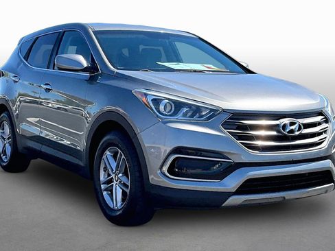 Used 2017 Hyundai Santa Fe Sport FWD image 10