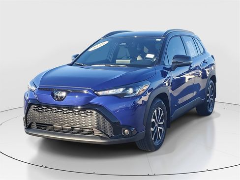 Certified 2025 Toyota Corolla Cross AWD Hybrid image 3