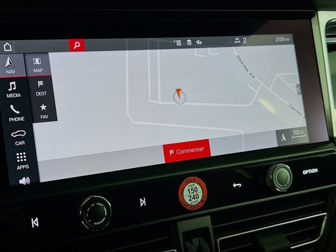 New 2026 Porsche Macan image 16