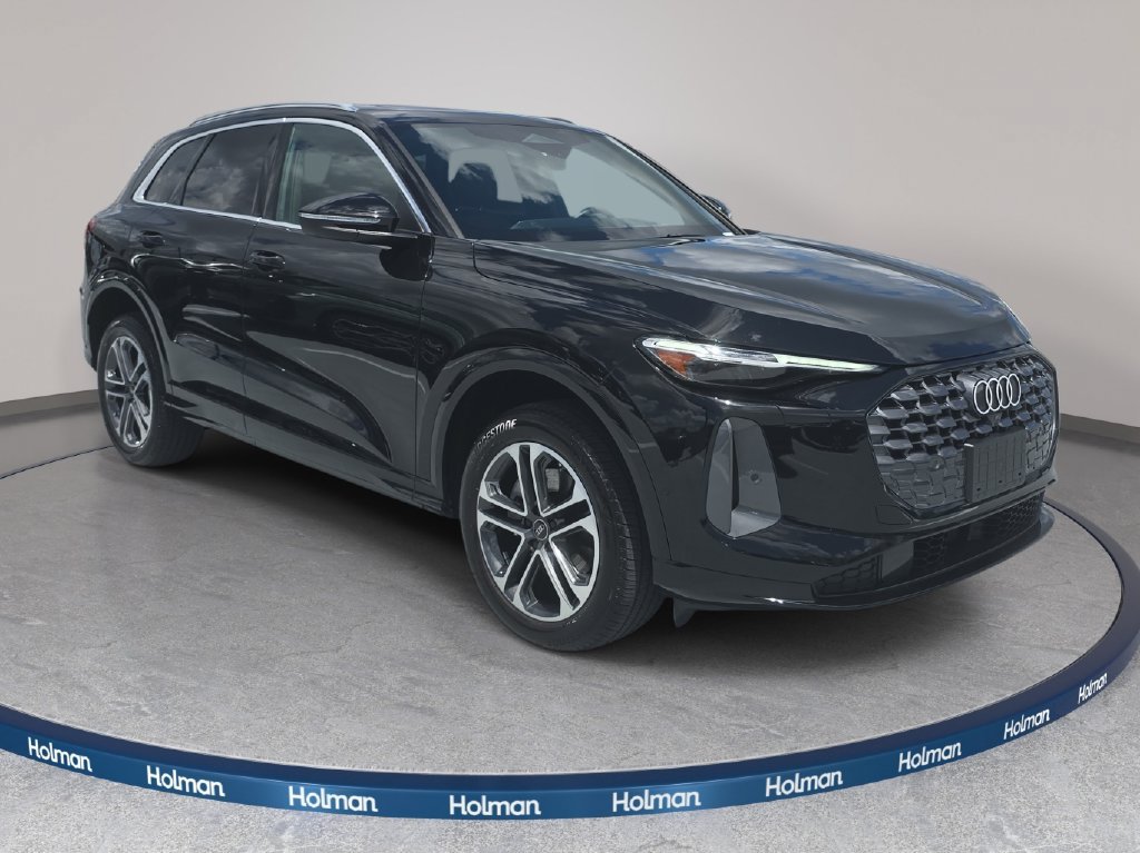 Certified 2025 Audi Q5 Premium w/ Premium Plus AWD/4WD image 3