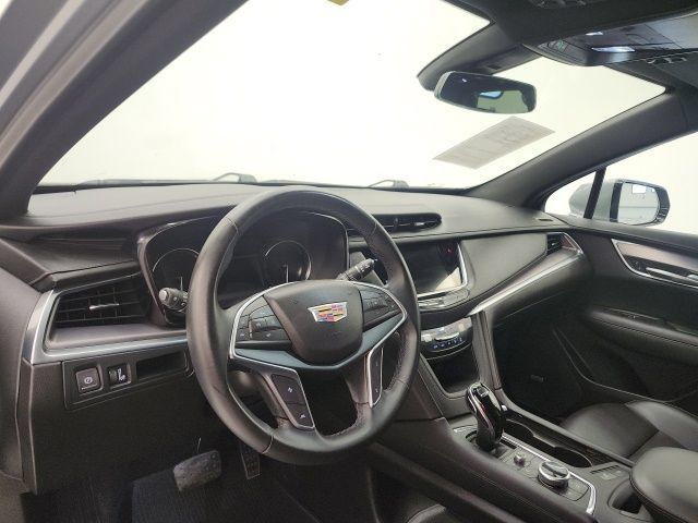 Used 2024 Cadillac XT5 Luxury FWD image 43